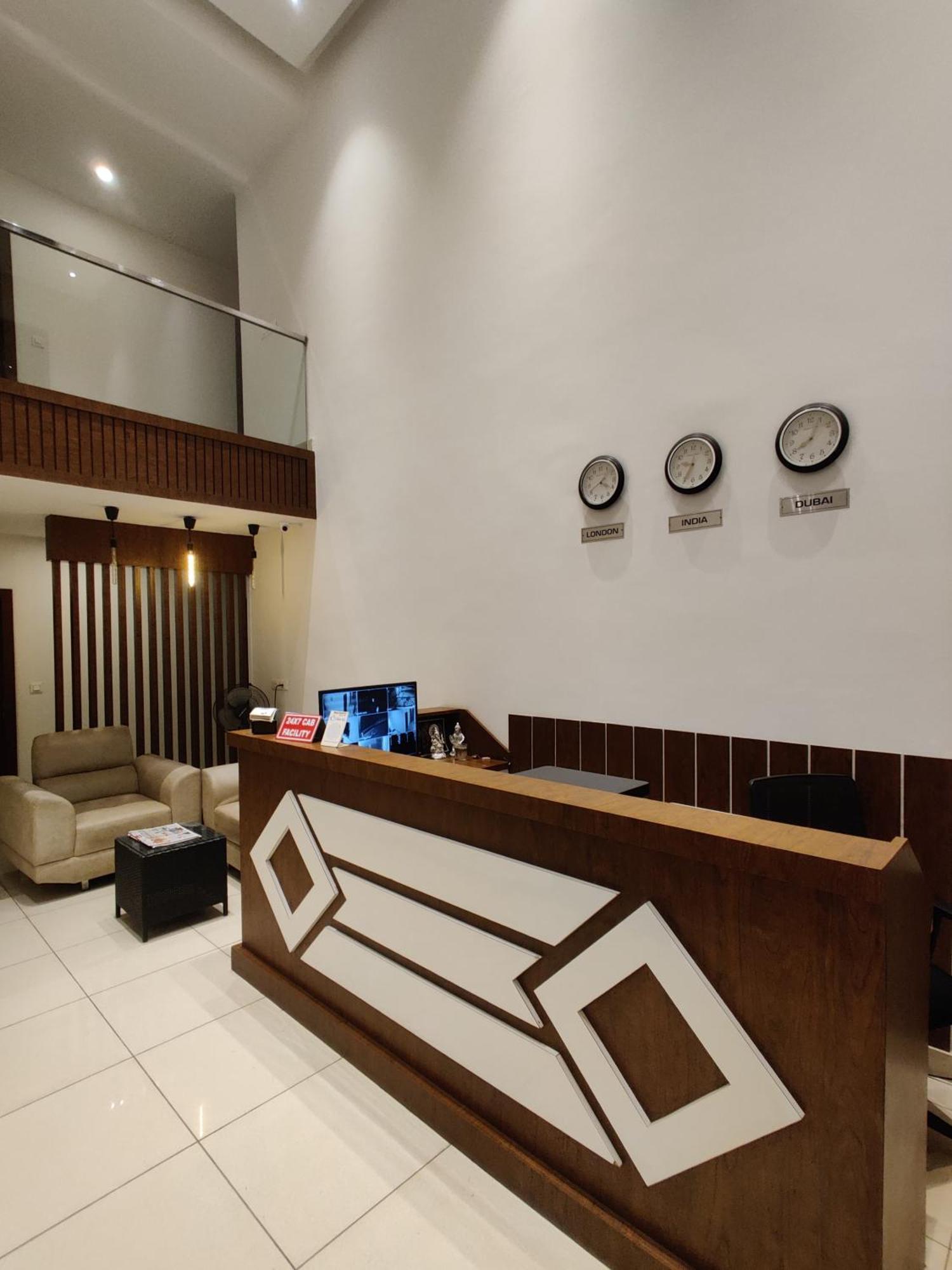 Airport Regency 호텔 Devanahalli 외부 사진